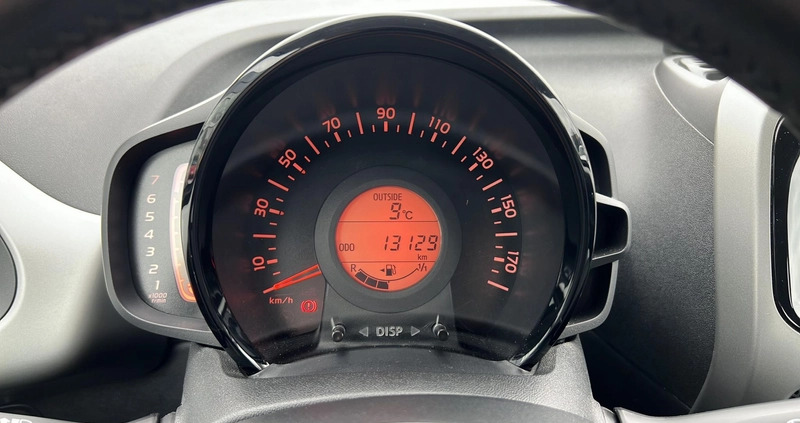 Toyota Aygo cena 41900 przebieg: 13128, rok produkcji 2017 z Pilica małe 379